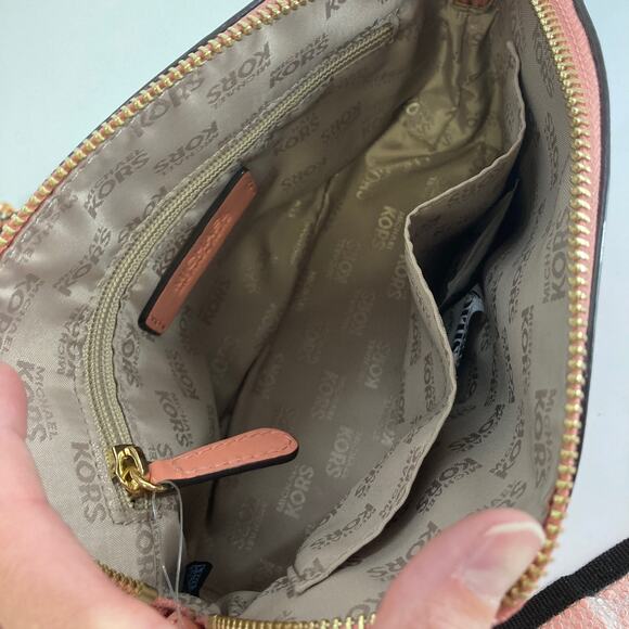 MICHAEL KORS NWT PATTON LEATHER PEACH WOMENS CROSSBODY BAG - Picture 8 of 10